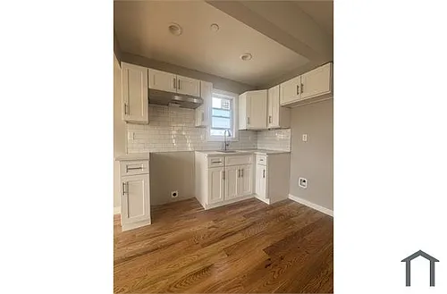 2206 Cornaga Ave #1 Photo 1