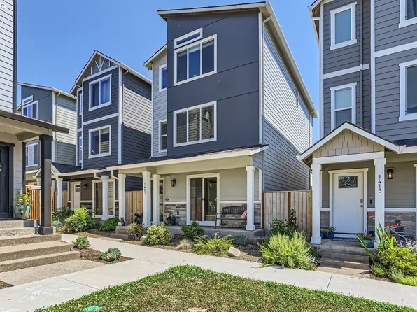 1423 N Siltstone Ave, Newberg, OR 97132