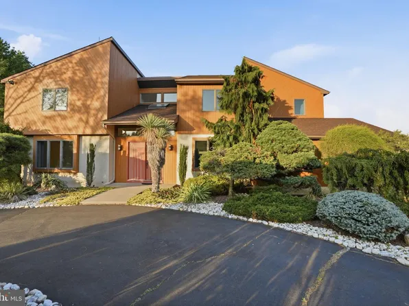 7 Candace Ct, Richboro, PA 18954