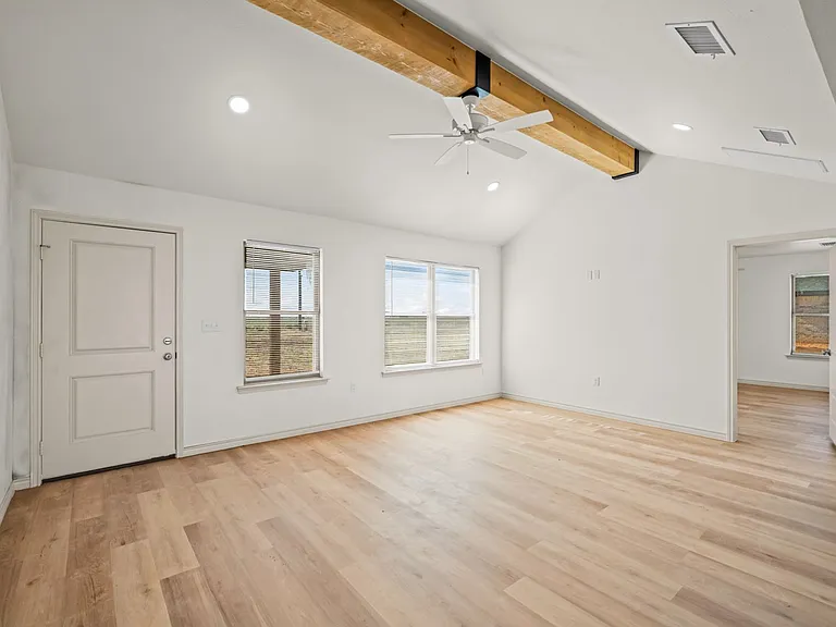 14904 North Cres #1200 — Photo 12
