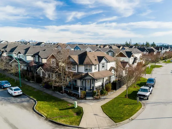 6602 193a St, Surrey, BC V4N 0C1
