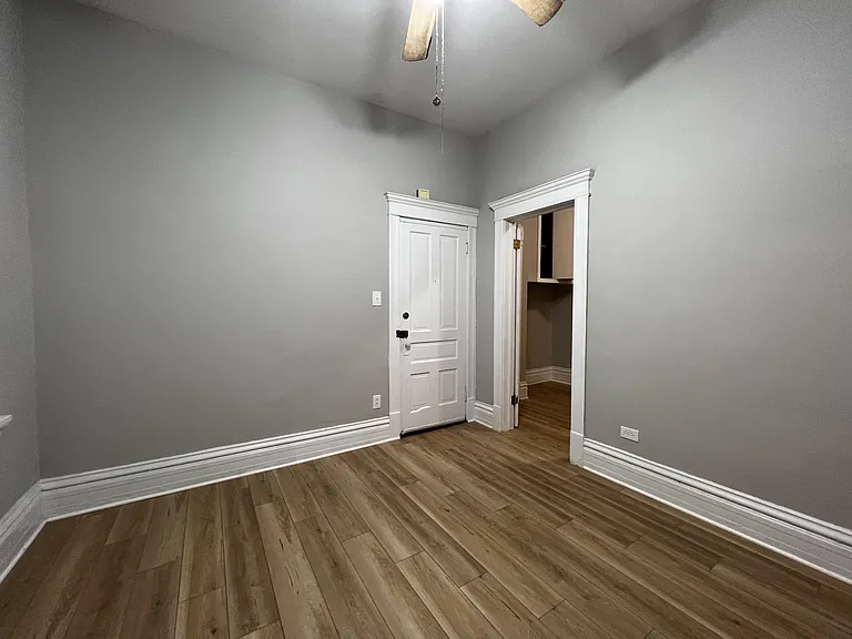 1710 W Belmont Ave #102 — Photo 20