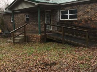 1586 Thompson Rd, Hartselle, AL 35640