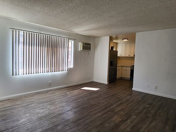 3rd image of 12839 Barbara Ann St #0B-1Ba