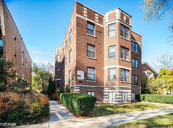 3rd image of 536 Hinman Ave #S3