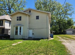 1117 Main St, Alton, IL 62002