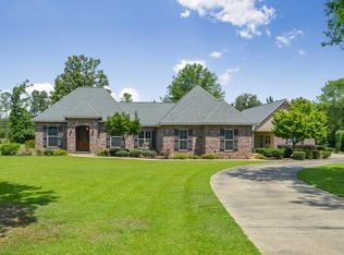 332 Auburn Meadows Dr SW, Bogue Chitto, MS 39629