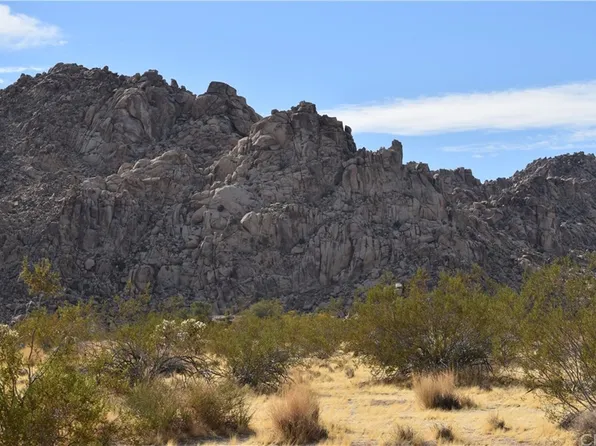 7157 Sunkist Rd, Joshua Tree, CA 92252