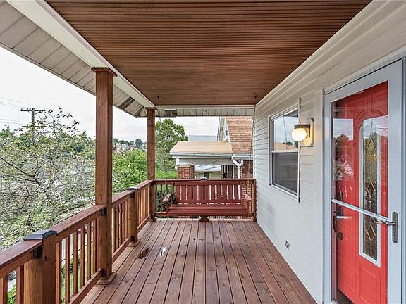 2nd image of 1225 Woodbourne Ave