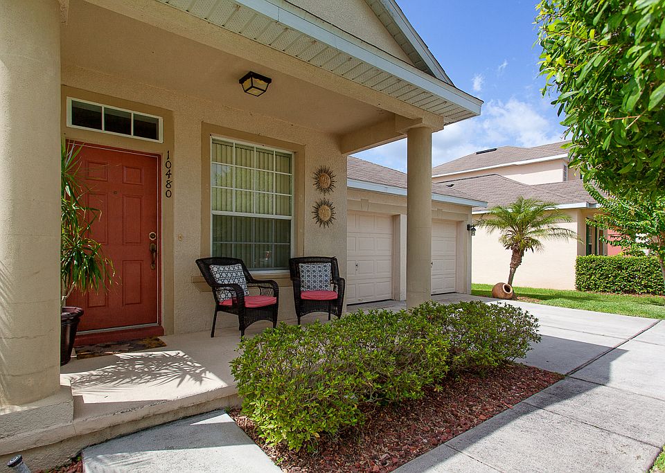 1st image of 10480 Eastpark Woods Dr