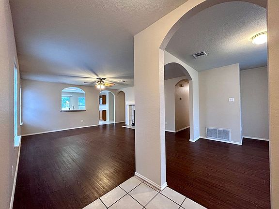 3rd image of 3809 Hickox Dr