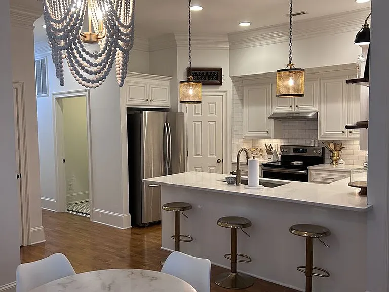 212 Village Walk Ln — Photo 4