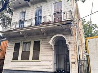 738 Washington Ave #B, New Orleans, LA 70130