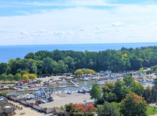 125 Bronte Rd #A1004, Oakville, ON L6L 0H1