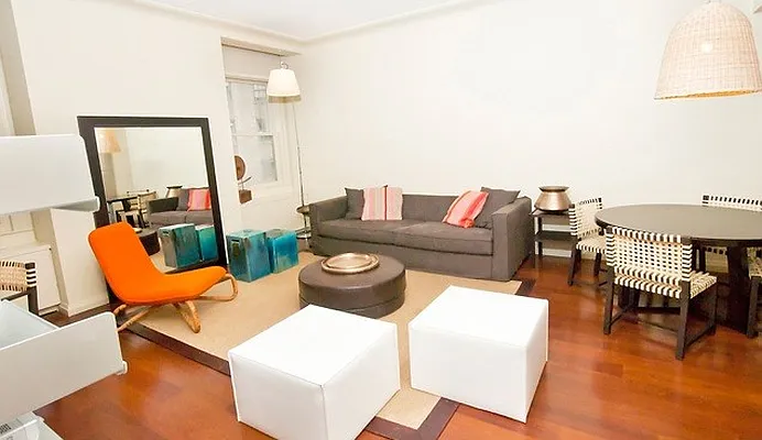 Rented by R New York | media 12