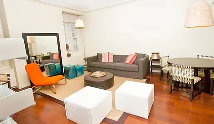 Rented by R New York