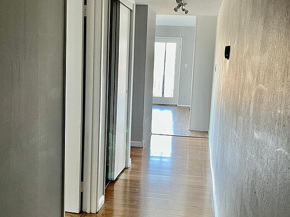 5th image of 1 Ebbtide Ave APT 15