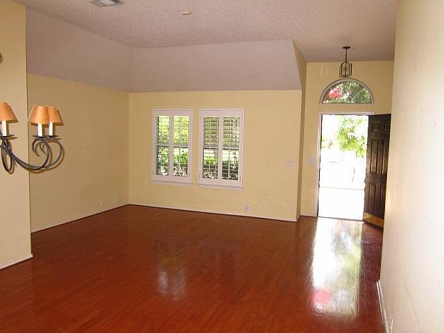 2nd image of 7012 Chardonnay Dr