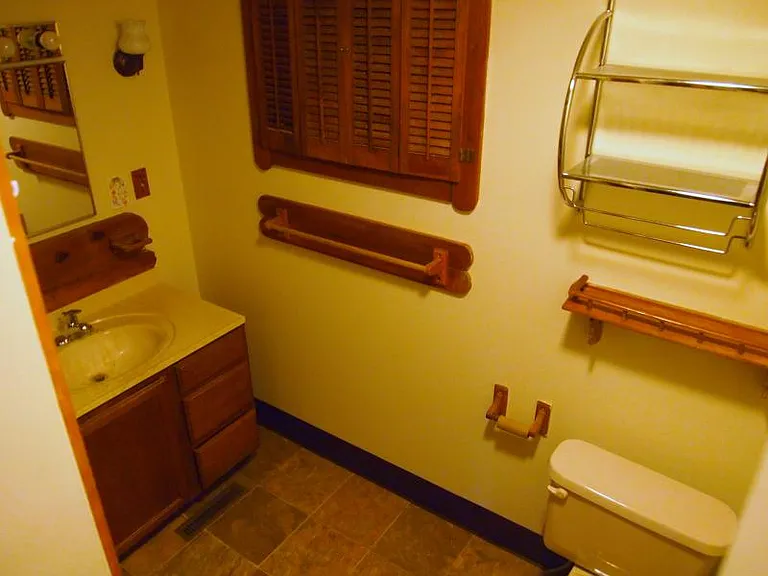 1408 Elm Ave #A — Photo 2