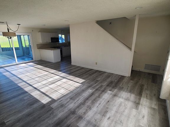 Open Living, Dining, Kitchen Area