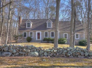 1016 Pequot Trl, Stonington, CT 06378