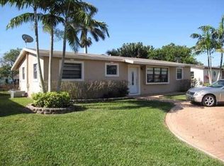 5720 SW 55th St, Davie, FL 33314