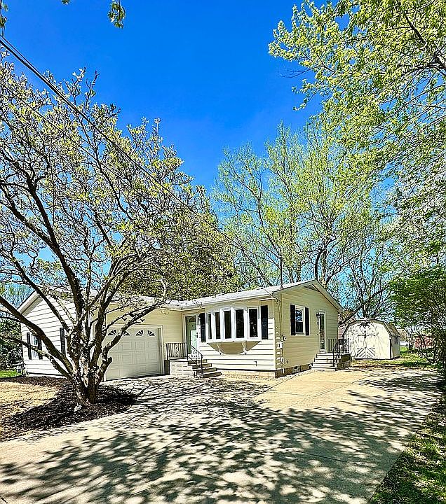 1st image of 715 Forde Ave