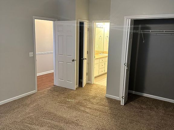 5th image of 203 Camden Dr