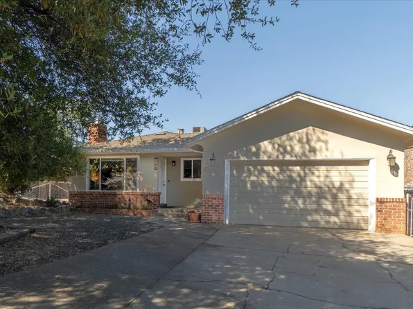 1409 Fairview Dr, Angels Camp, CA 95222