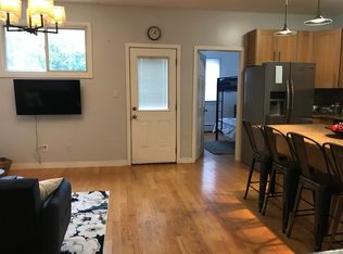 234 Richardson St #1F, Brooklyn, NY