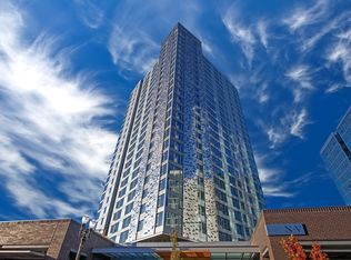 NV Apartments, Portland, OR 97209