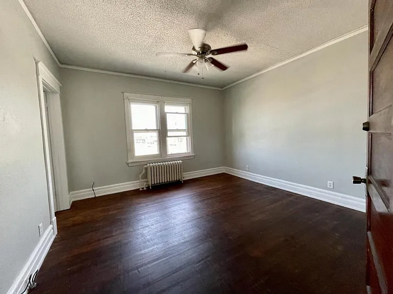 601 Belknap St — Photo 8