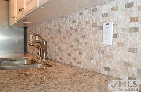 2nd image of 14715 Tanglewood Dr