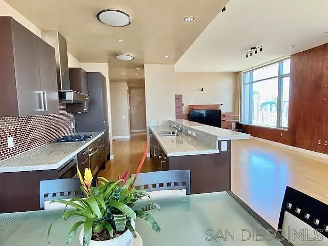 165 6th Ave #2301 — Photo 9