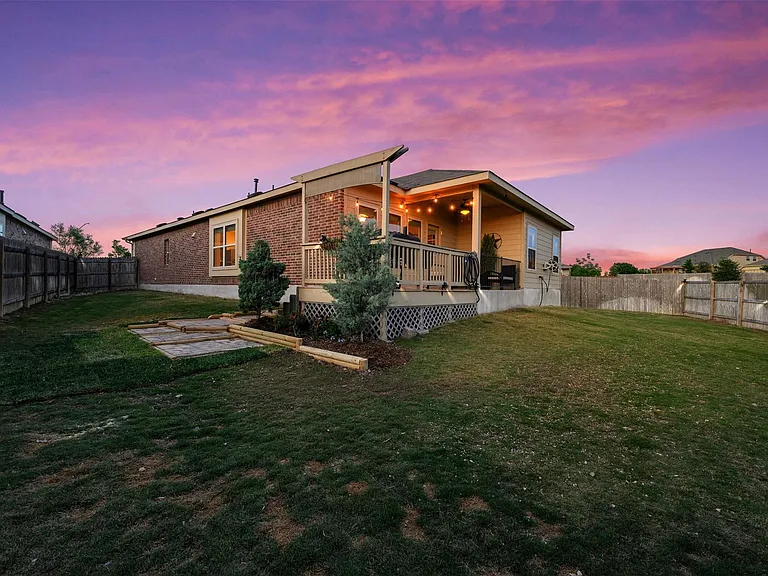 489 Shale Cir — Photo 2