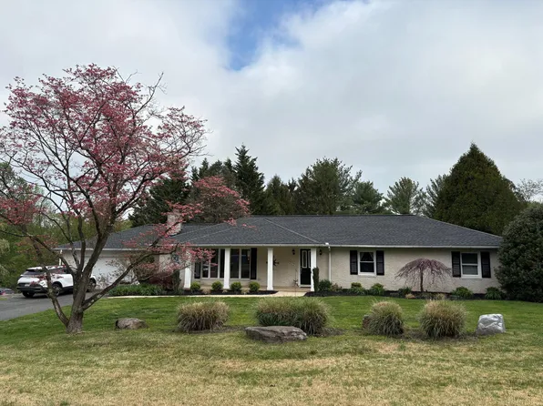 2823 Orchard Lakes Dr, Baldwin, MD 21013