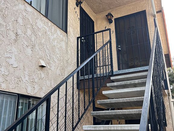 3rd image of 4467-4481 McClintock St #4475