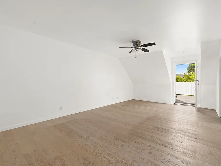 4309 Gentry Ave — Photo 19
