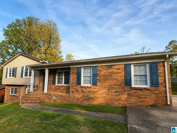 815 Creek Trl, Anniston, AL 36206