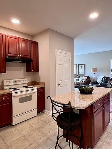 Waterford Place Apartments & Villas Photo 1 Waterford Place Apartments & Villas Photo 1