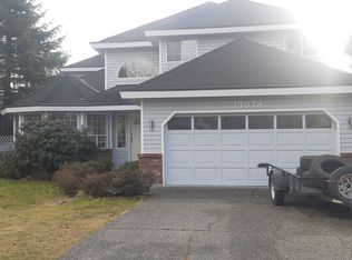 14078 19th Ave, Surrey, BC V4A8C1