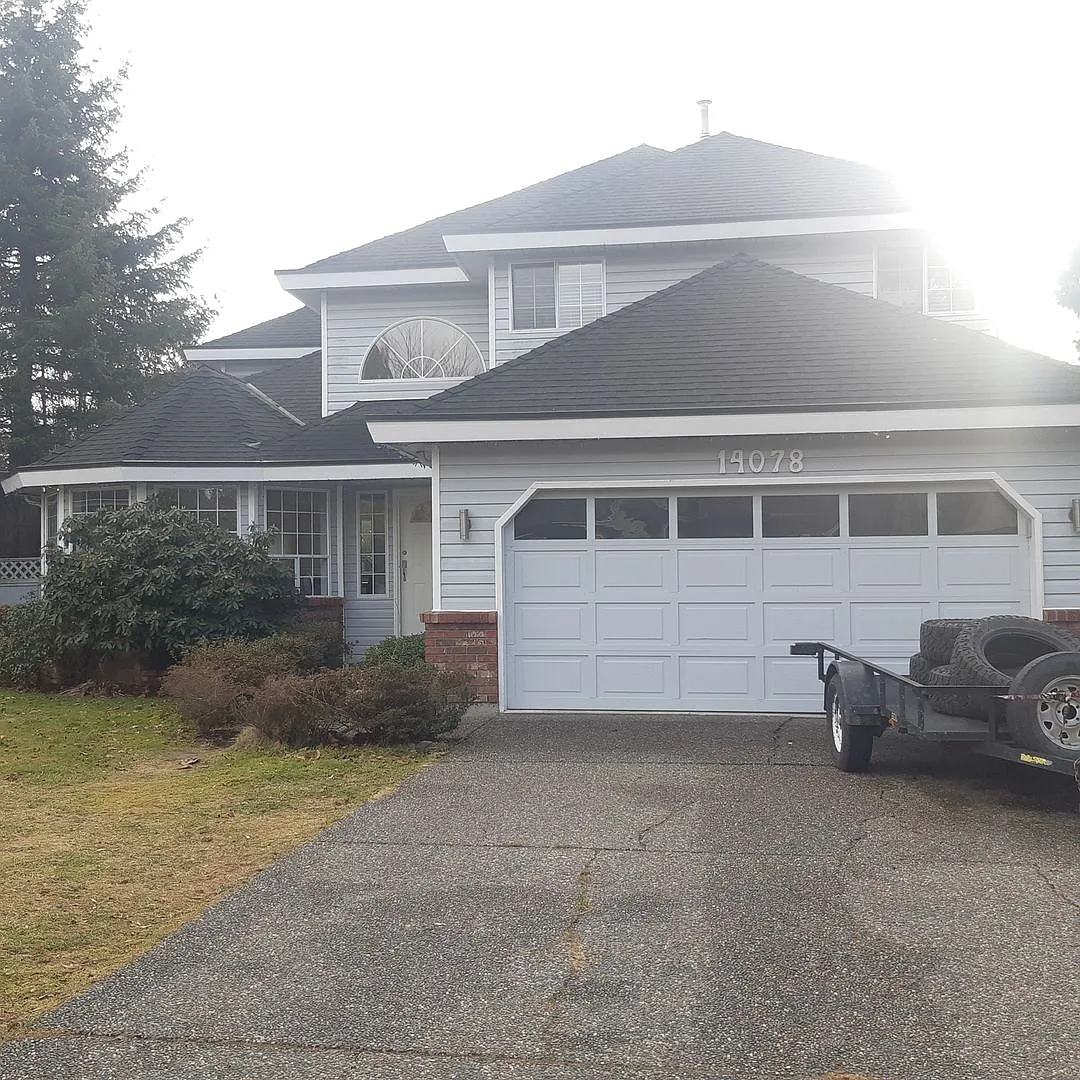 14078 19th Ave photo 1