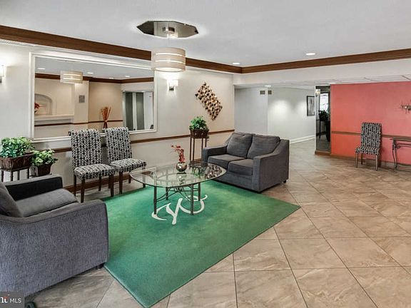 4th image of 5250 Valley Forge Dr APT 707
