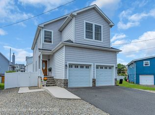 5 Point Rd, Toms River, NJ 08753