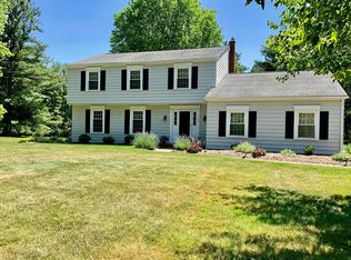 7349 Winsted Rd, Hudson, OH 44236