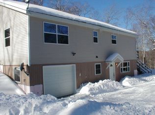 229 Oberhugel Rd, Readsboro, VT 05350