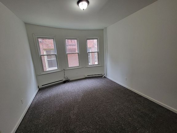 2nd image of 1010 W Main St #1