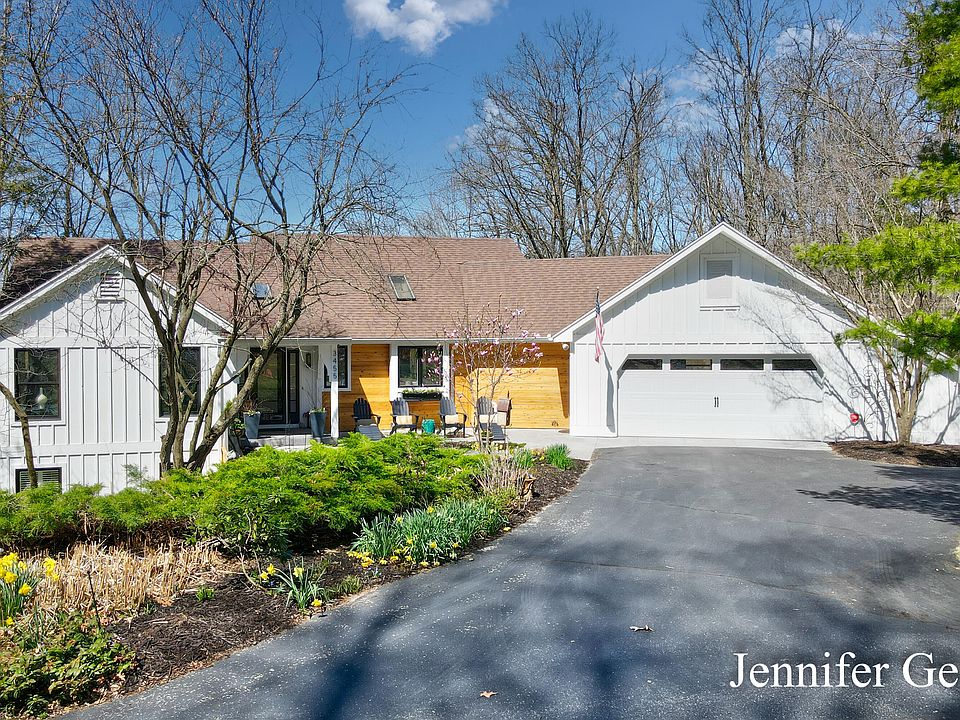 1st image of 3455 Hidden Lake Ln SE