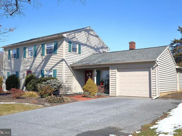 250 Julia Ave, Strasburg, PA 17579