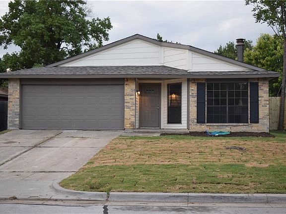 2nd image of 2405 Brookdale Dr